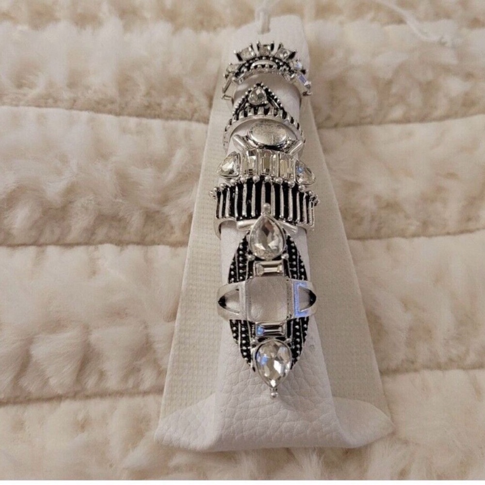 Free People Rhapsody Ring Set - NWT - $38 MSRP - Picture 2 of 3
